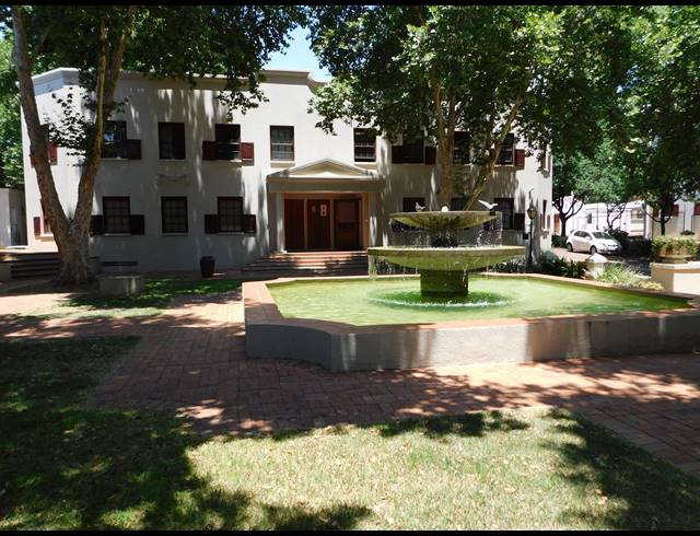 287M² OFFICE FOR SALE IN FERNDALE